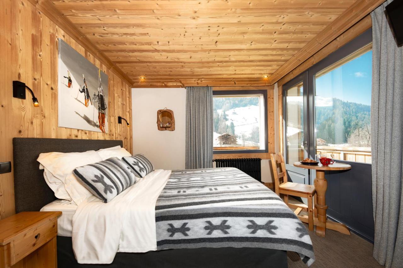 Hotel-Chalet Les Ecureuils Restaurant, Piscine, Garage Le Grand-Bornand Eksteriør bilde