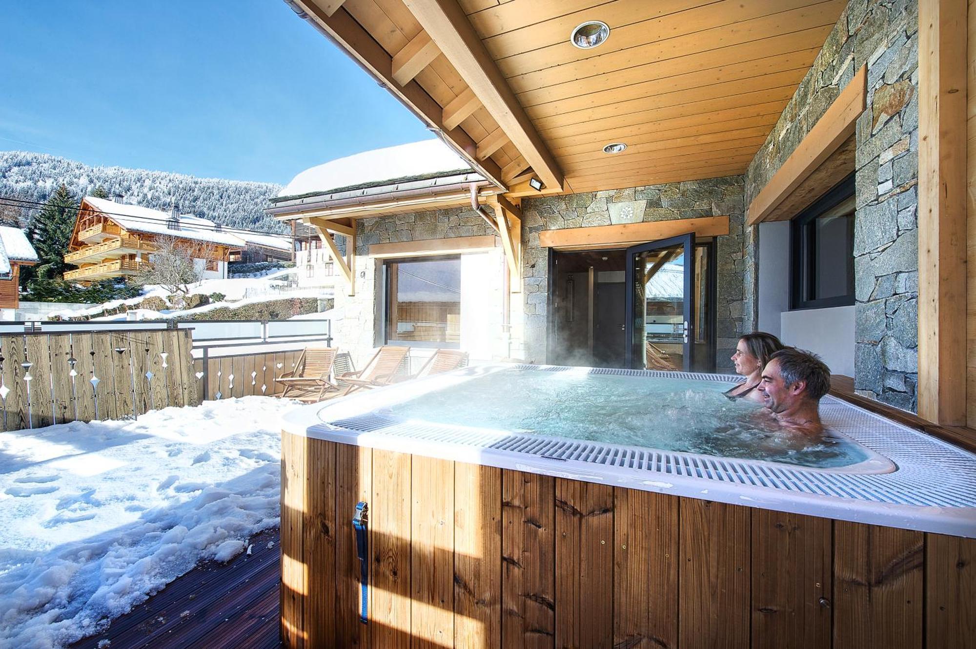 Hotel-Chalet Les Ecureuils Restaurant, Piscine, Garage Le Grand-Bornand Eksteriør bilde
