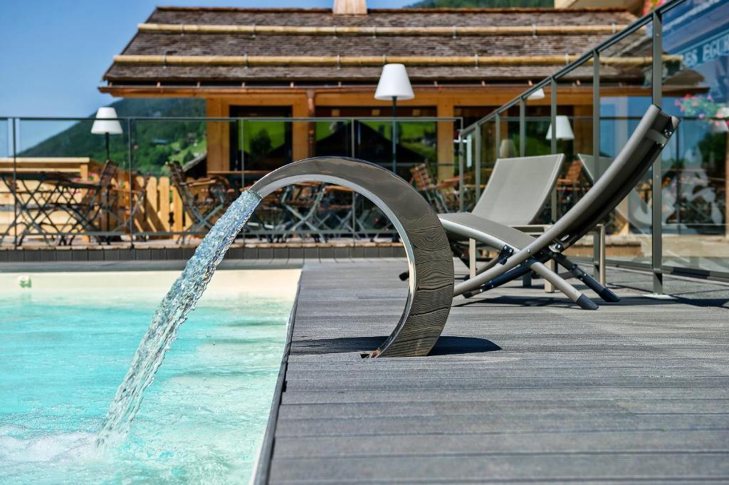 Hotel-Chalet Les Ecureuils Restaurant, Piscine, Garage Le Grand-Bornand Eksteriør bilde